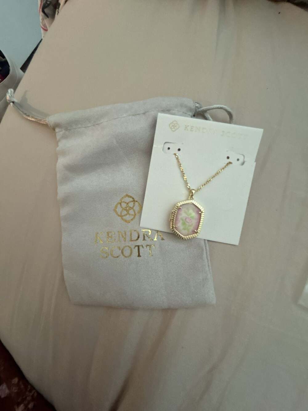 Kendra Scott x LoveShackFancy Daphne Gold LocketPainted Floral w dust bag